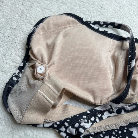 Lululemon Flow Y Tank - Picture 3 of 5